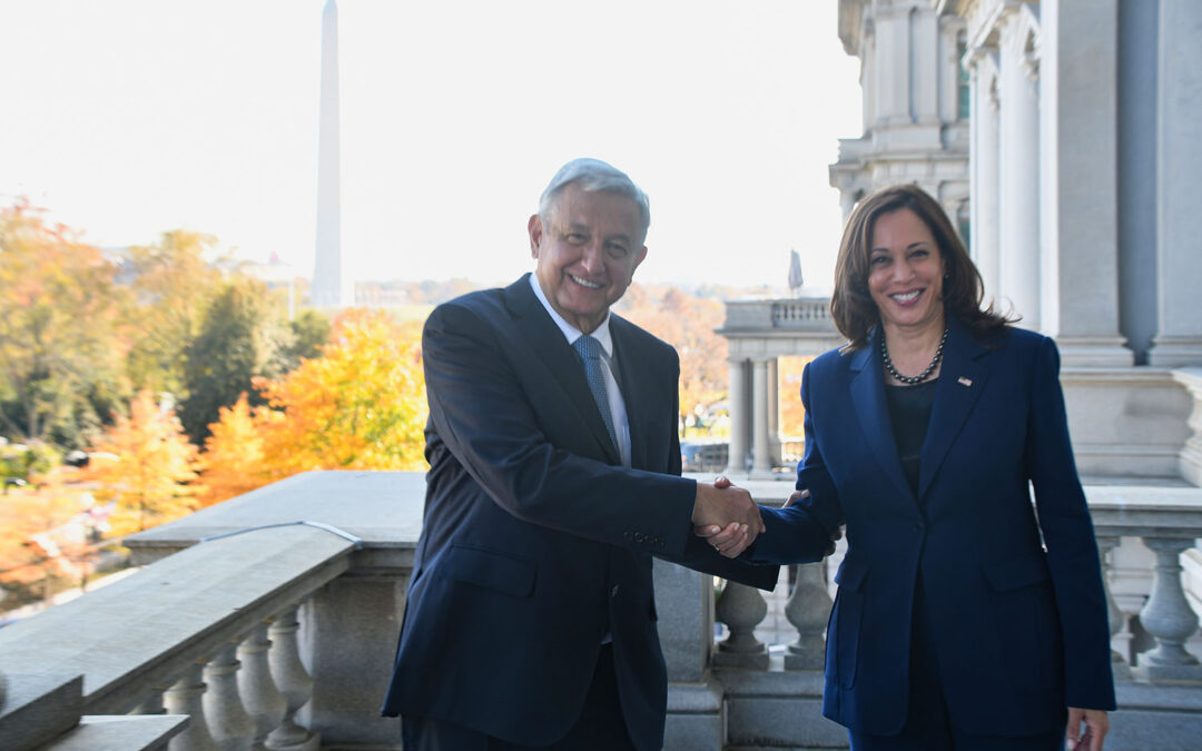 El presidente Andrés López Obrador, insiste en combatir las causas de la migración en reunión con Kamala.