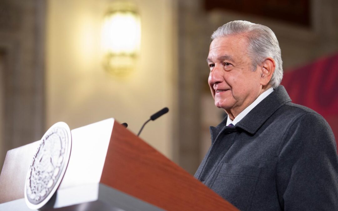 Andrés Manuel López Obrador: la vacunación ayuda a los contagios y beneficia en lo económico.