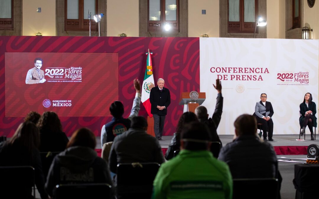 En México Andrés Manuel López Obrador descarta una recesión económica.