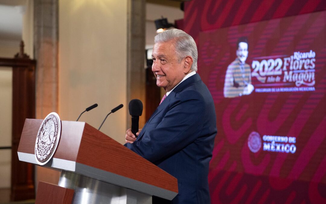 Que se sigue analizando permitir el uso de la marihuana; Andrés Manuel López Obrador.