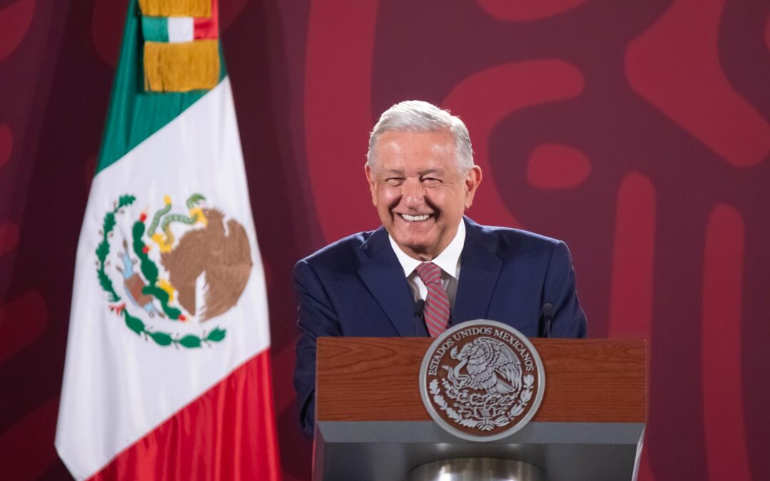 Estamos negociando con productores para mantener los precios Andrés Manuel López Obrador.