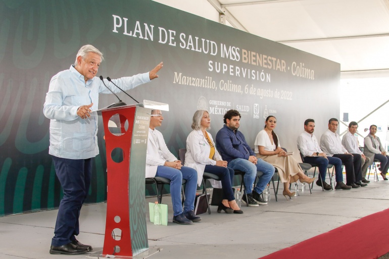 Hoy es día clave para rescate de los mineros atrapados: Andrés Manuel López Obrador.