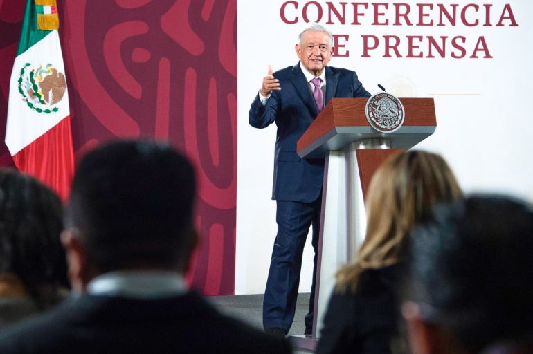 Chicanada si Corte elimina prisión preventiva oficiosa acusa a Andrés Manuel López Obrador.