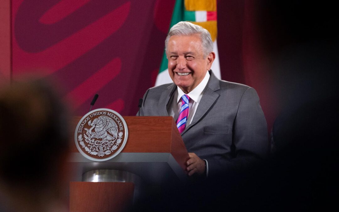 Andrés Manuel López Obrador se reunirá con productores de alimentos para abatir inflación.