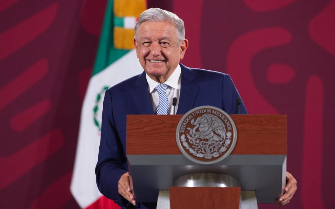 Andrés Manuel López Obrador reta a Loret; que se “retire del periodismo por mentiroso”