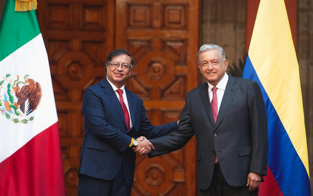 Recibe Andrés Manuel López Obrador a Gustavo Petro en Palacio Nacional.