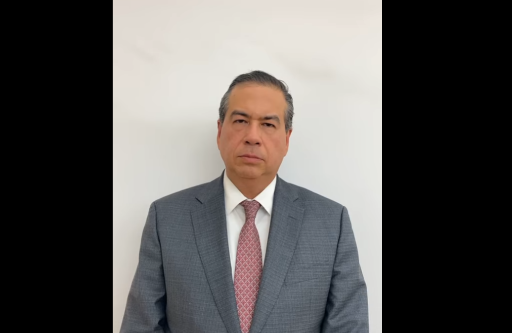 Mejía Berdeja desconoce encuesta que posiciona a Guadiana como candidato en Coahuila.