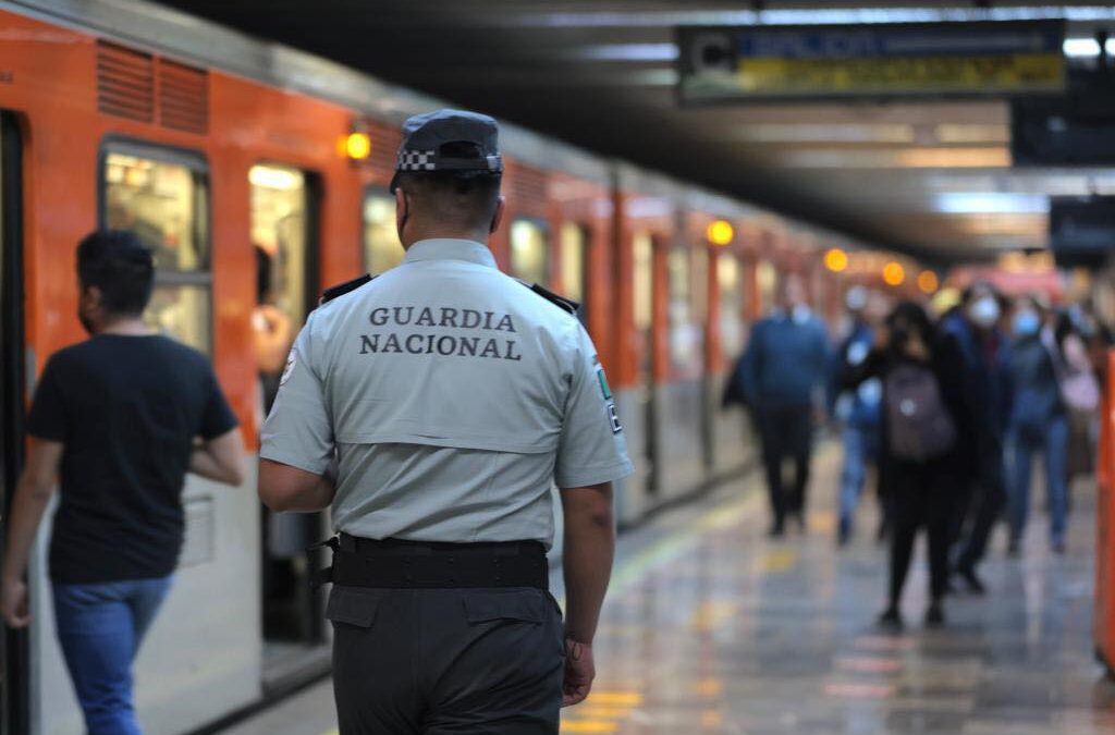 Sheinbaum anuncia retiro paulatino de la Guardia Nacional del Metro.