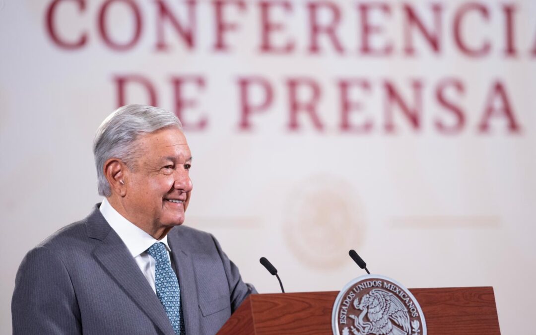 Se trabaja con el FBI para localizar a estadounidenses secuestrados en Matamoros: AMLO.