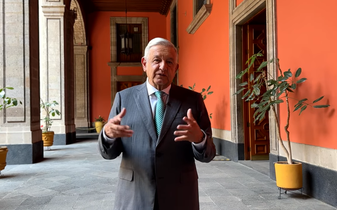 AMLO agradece muestras de cariño y presume el amor de grandes deportistas